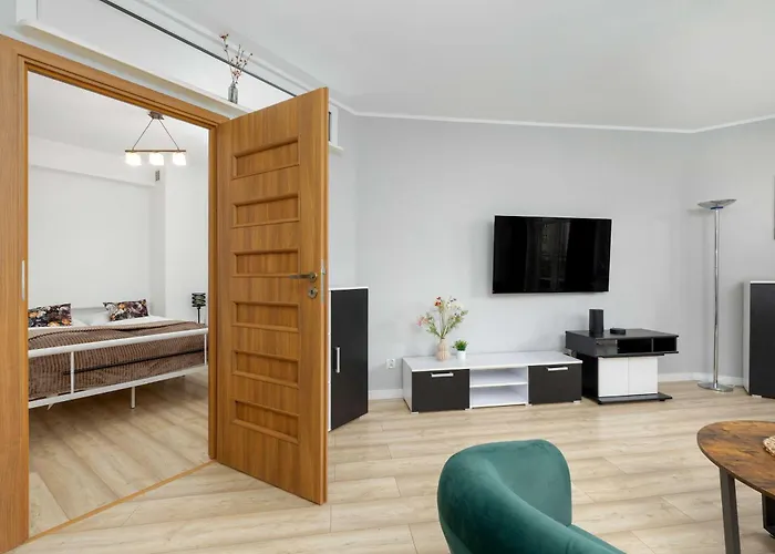 Comfortable With Parking In By Renters * Szczecin